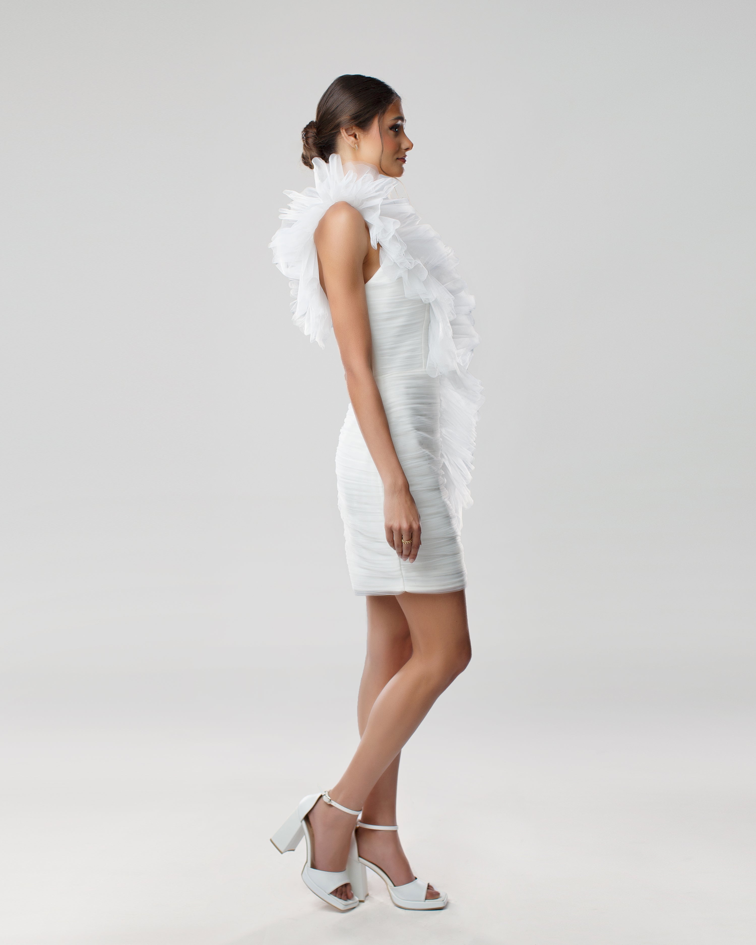 One-Shoulder White Tulle Short Dress with Ruffle Detail